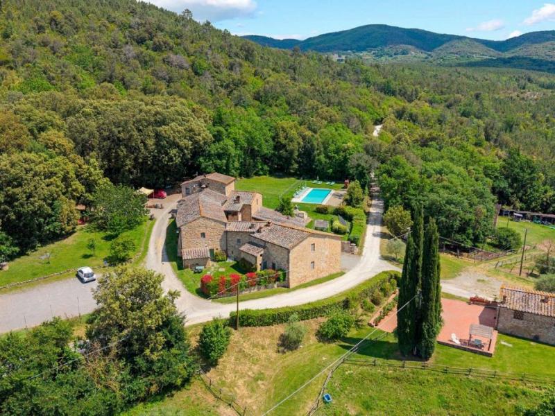 Country House/Farmhouse for sale for sale in Siena - Colle di Val d'Elsa , 