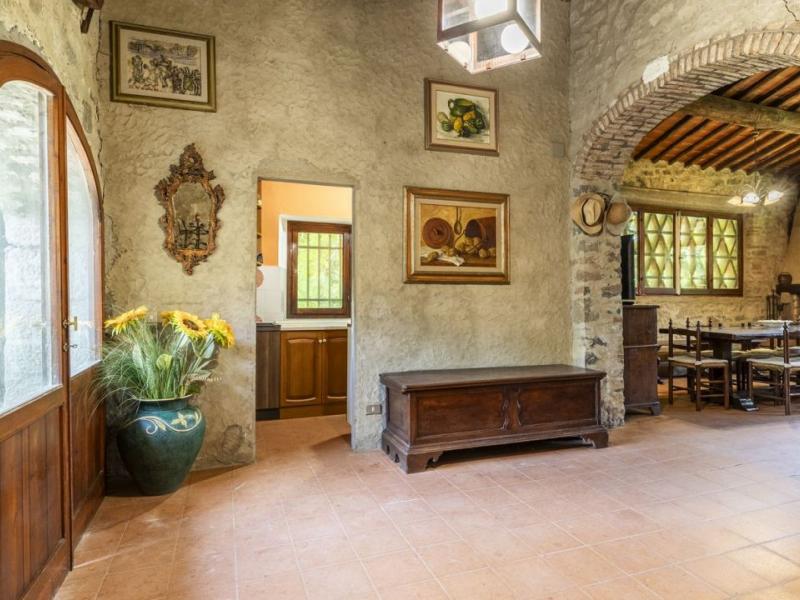 Historic Chianti Country House with Pool and Guest Accommodation , Tuscany 
