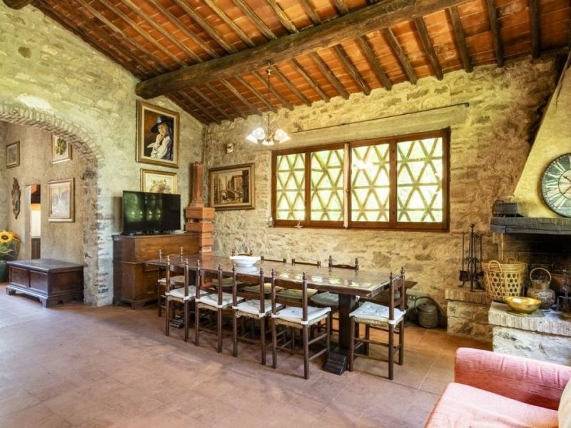 Historic Chianti Country House with Pool and Guest Accommodation , Tuscany 