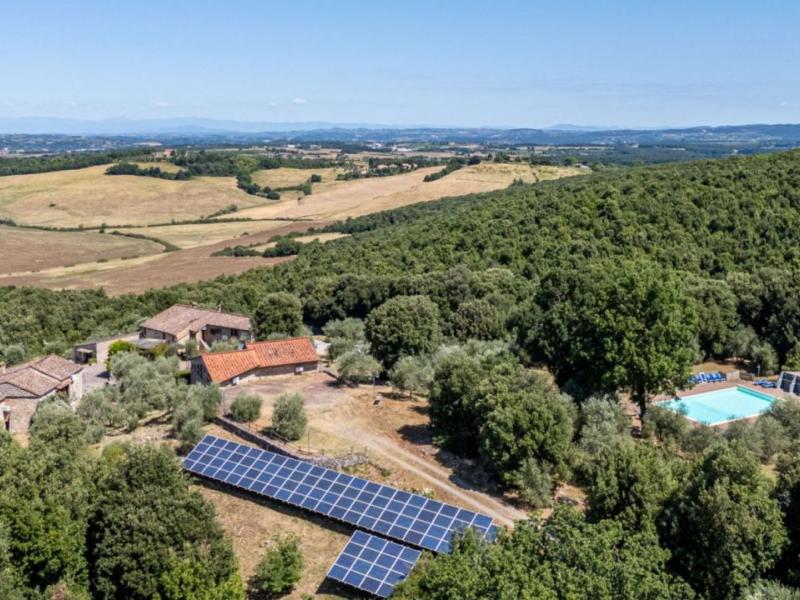 Exclusive Tuscan Hamlet with Hospitality Business , Tuscany 
