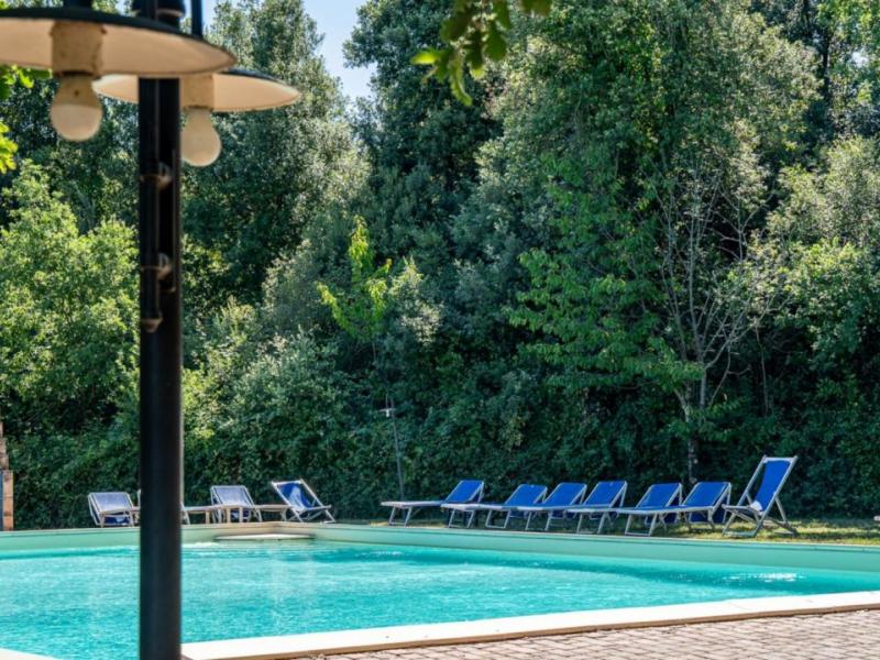 Exclusive Tuscan Hamlet with Hospitality Business , Tuscany 