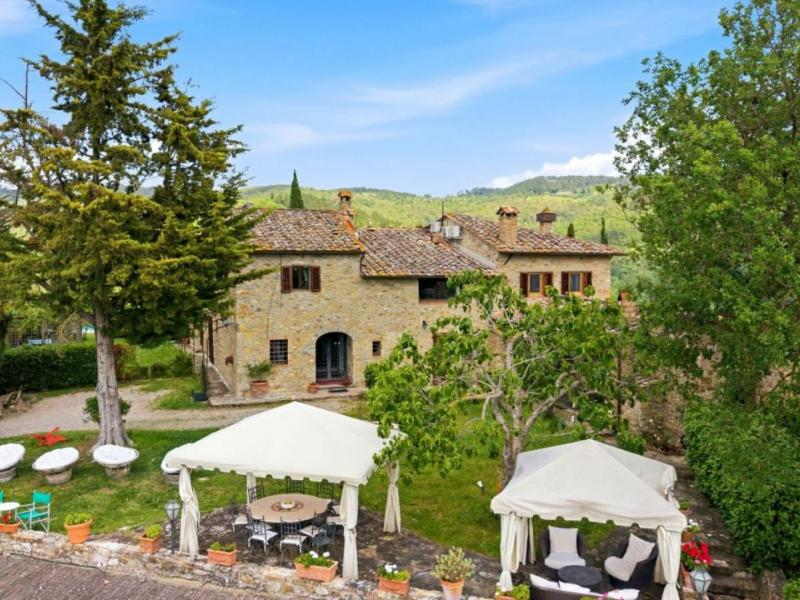 Farm for sale for sale in Siena - Castellina In Chianti , 