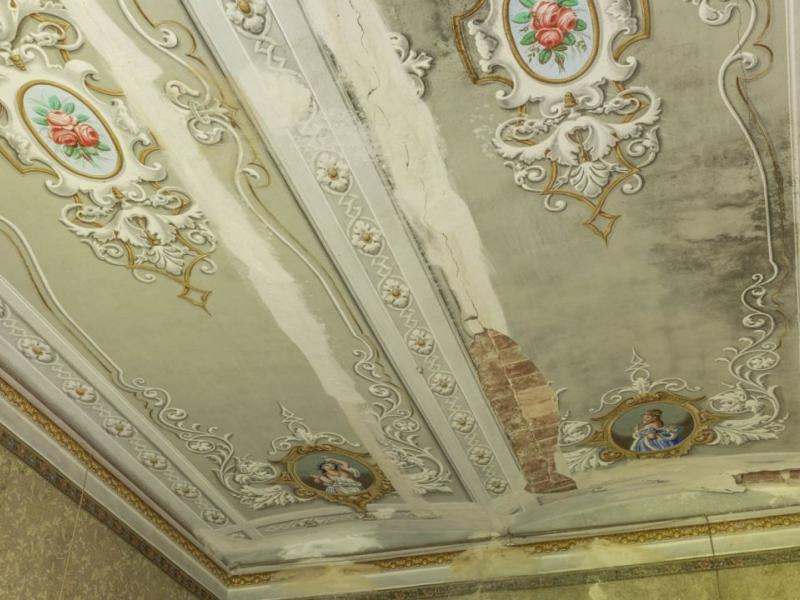 Historic Castle Estate for Sale in Montalcino with 180 Hectares & Luxury Development Potential , Tuscany 