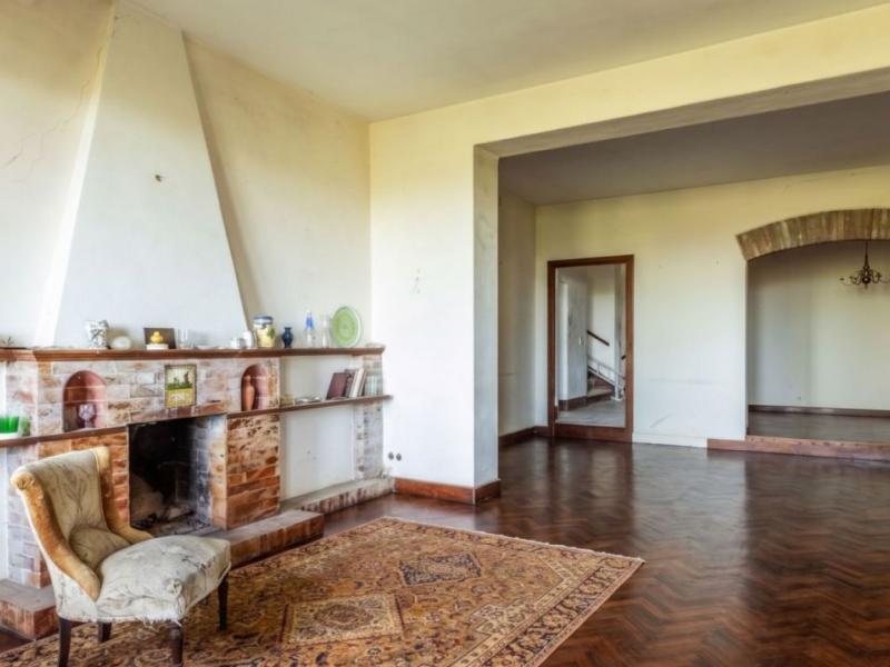 Historic Castle Estate for Sale in Montalcino with 180 Hectares & Luxury Development Potential , Tuscany 