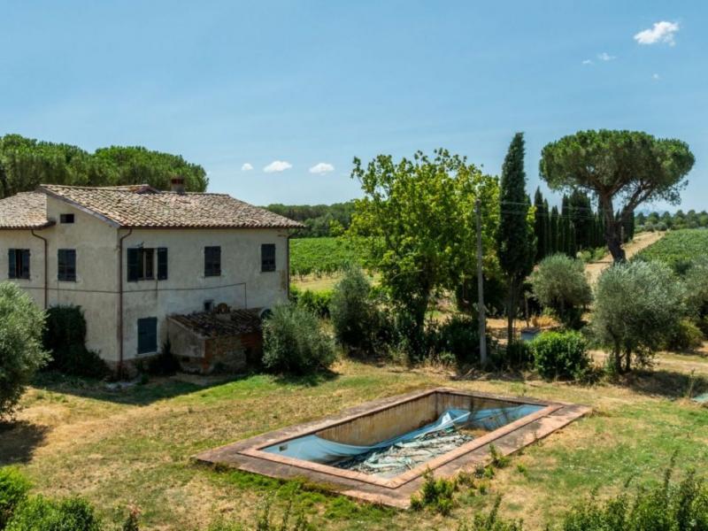 Country House/Farmhouse for sale for sale in Arezzo - Cortona , 