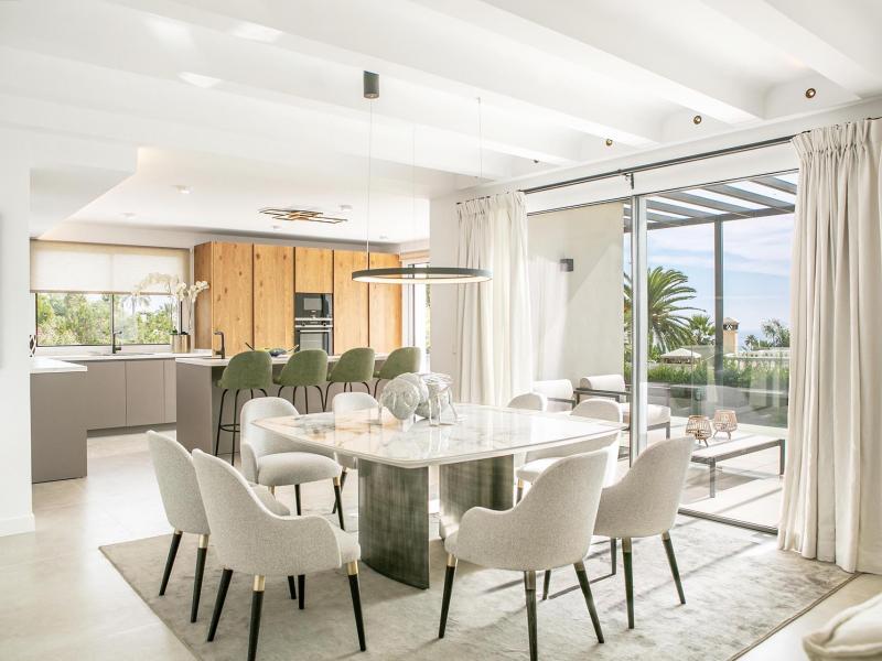 5 Bedrooms Villa for sale in Marbella Golden Mile Marbella , Marbella 