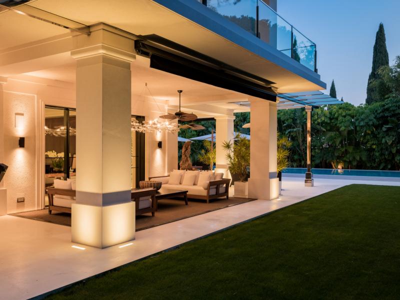 8 Bedrooms Villa for sale in Marbella Golden Mile Marbella , Marbella 