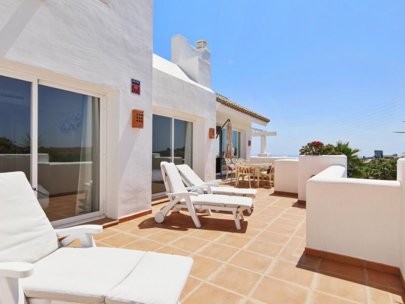 2 Bedroom Penthouse for sale in Casares Pueblo Casares , Casares 