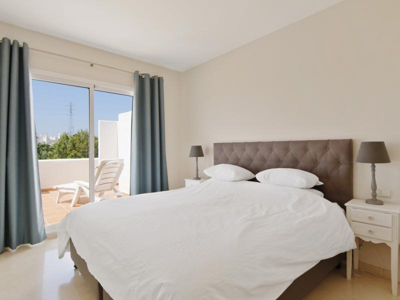 2 Bedroom Penthouse for sale in Casares Pueblo Casares , Casares 
