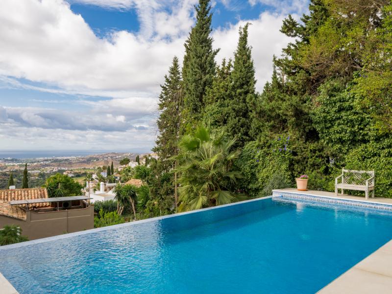 Villa Fabiola , Benahavis 
