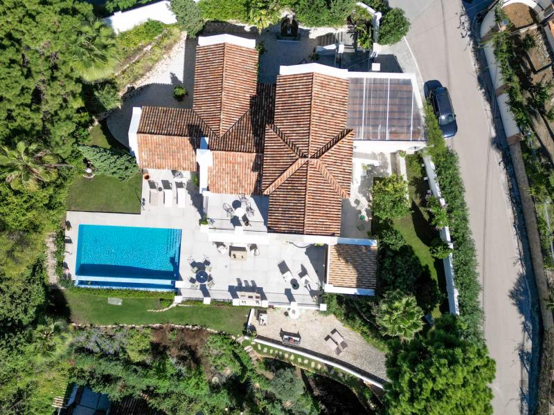 Villa Fabiola , Benahavis 