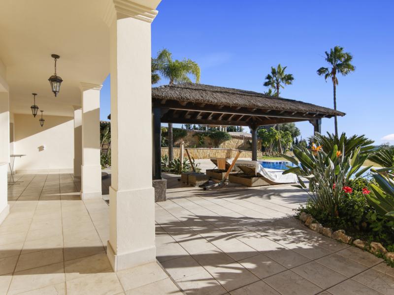 4 Bedroom Villa for sale in Estepona East Estepona , Estepona 