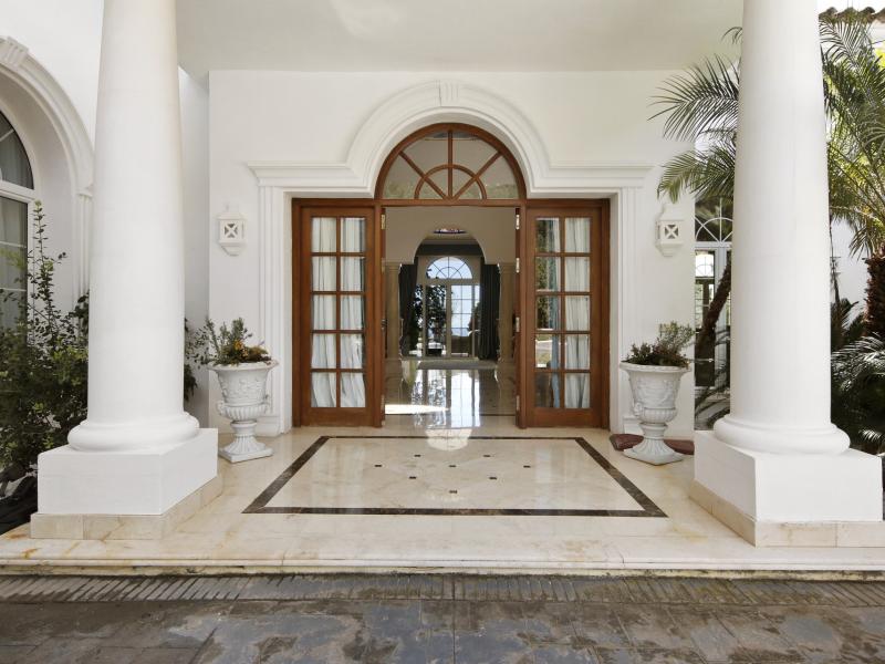 6 Bedroom Luxury Villa for Sale in La Zagaleta, Benahavís , La Zagaleta 