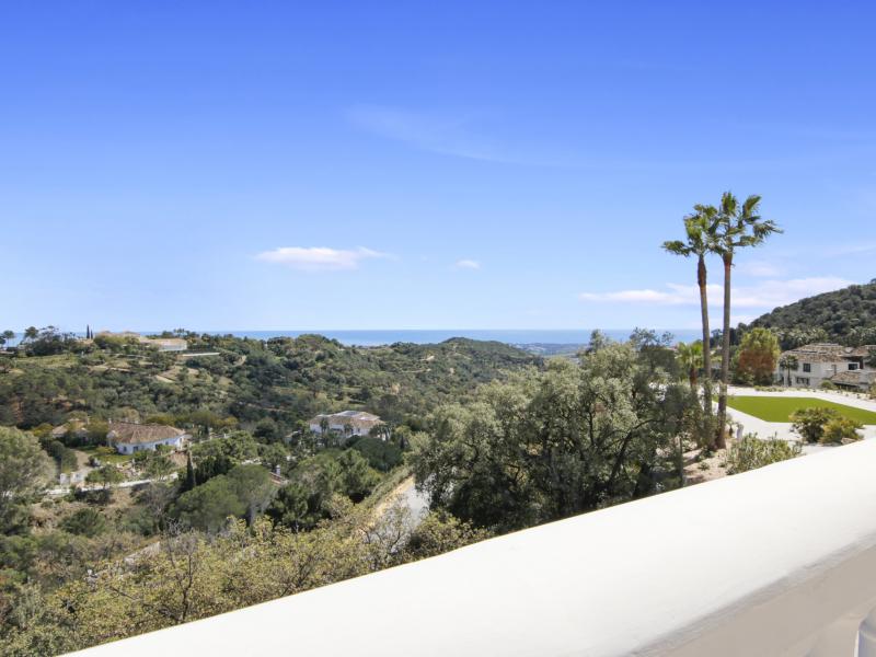 6 Bedroom Luxury Villa for Sale in La Zagaleta, Benahavís , La Zagaleta 