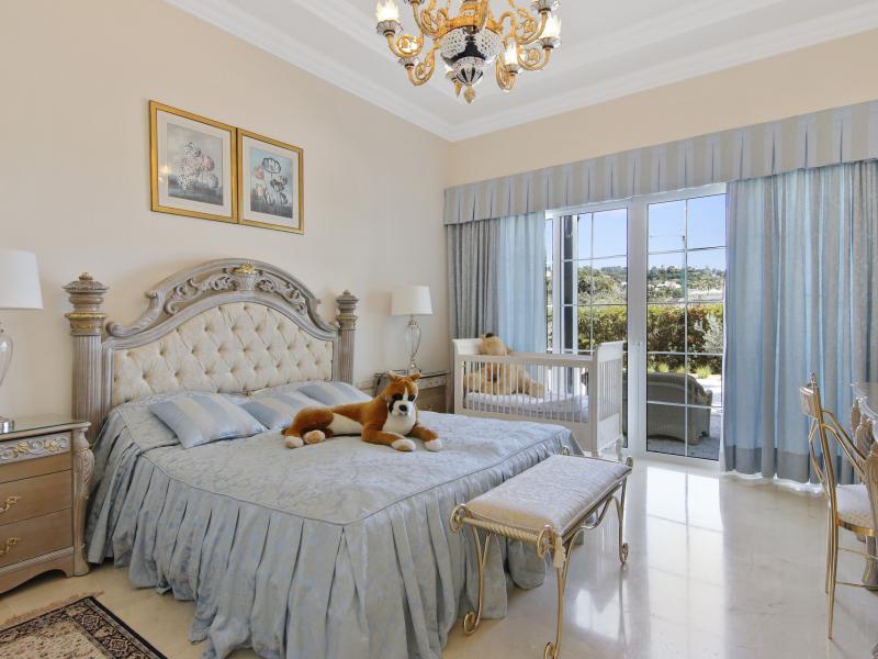6 Bedroom Luxury Villa for Sale in La Zagaleta, Benahavís , La Zagaleta 