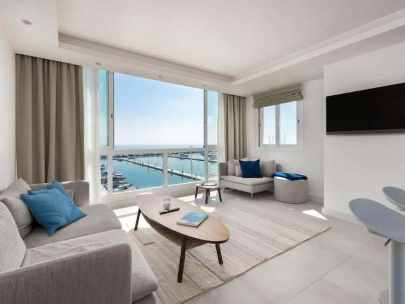 2 Bedrooms Penthouse for sale in Marbella - Puerto Banus Marbella , Puerto Banus 