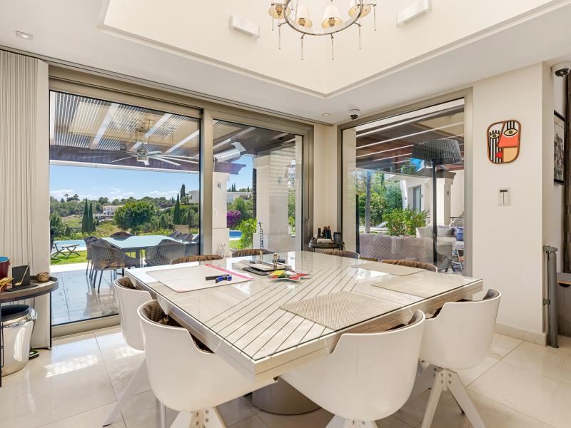 5 Bedrooms Villa for sale in Los Flamingos Benahavis , Benahavis 