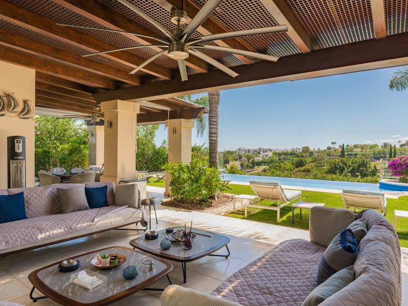 5 Bedrooms Villa for sale in Los Flamingos Benahavis , Benahavis 