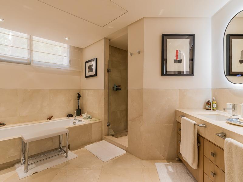 5 Bedrooms Villa for sale in Los Flamingos Benahavis , Benahavis 