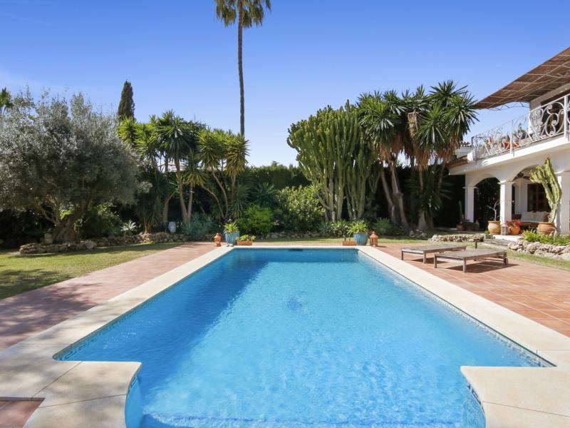 4 Bedrooms Villa for sale in Nueva Andalucia Marbella , Nueva Andalucia 