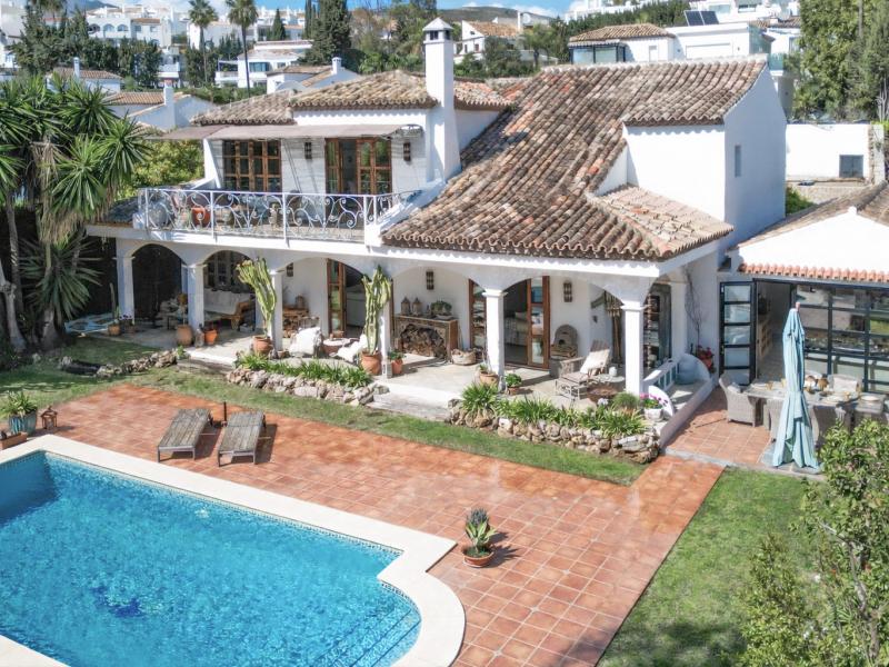 4 Bedrooms Villa for sale in Nueva Andalucia Marbella , Nueva Andalucia 