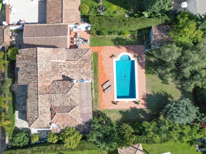 4 Bedrooms Villa for sale in Nueva Andalucia Marbella , Nueva Andalucia 