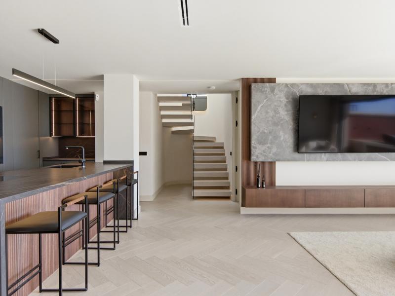 4 Bedrooms Duplex Penthouse for sale in Monte Halcones Benahavis , Benahavis 