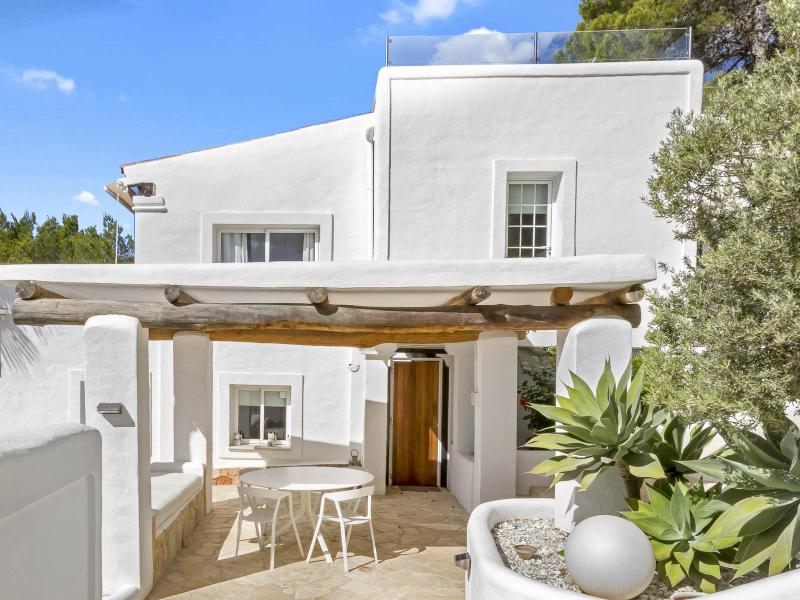 Country House for Sale Between Ibiza Town and San José, Ibiza , Sant Josep de sa Talaia, 