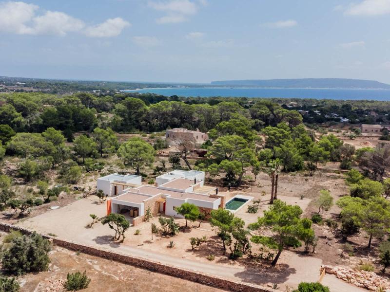 Villa Neutra – Contemporary Luxury Living in Formentera , Formentera 