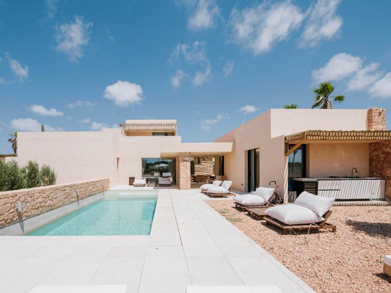 New Build Luxury Villa for Sale in Formentera with Pool, Wellness Spa & Vineyard , Formentera 