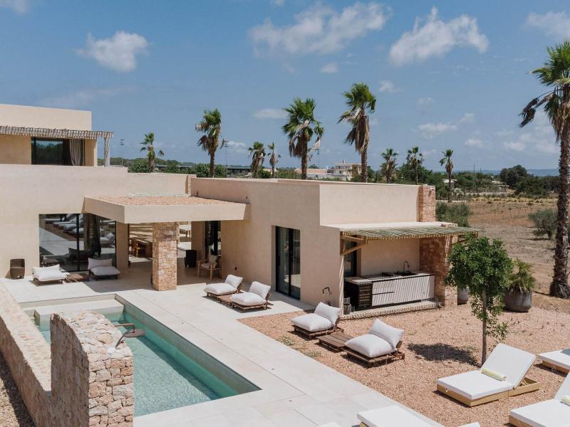 New Build Luxury Villa for Sale in Formentera with Pool, Wellness Spa & Vineyard , Formentera 