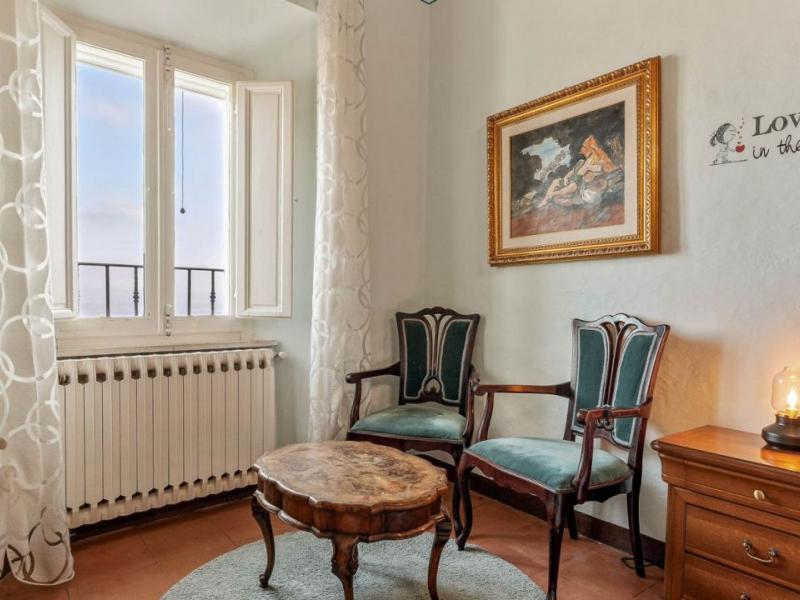 Prestigious Historic Apartment for Sale in Montefollonico, Tuscany , Tuscany 