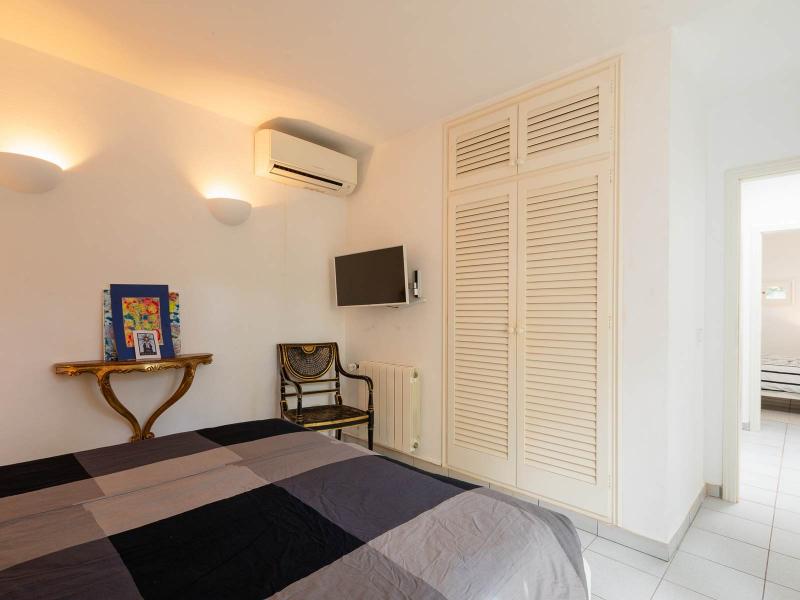 3-Bedroom House for Sale in Can Furnet Ibiza , Can Furnet 