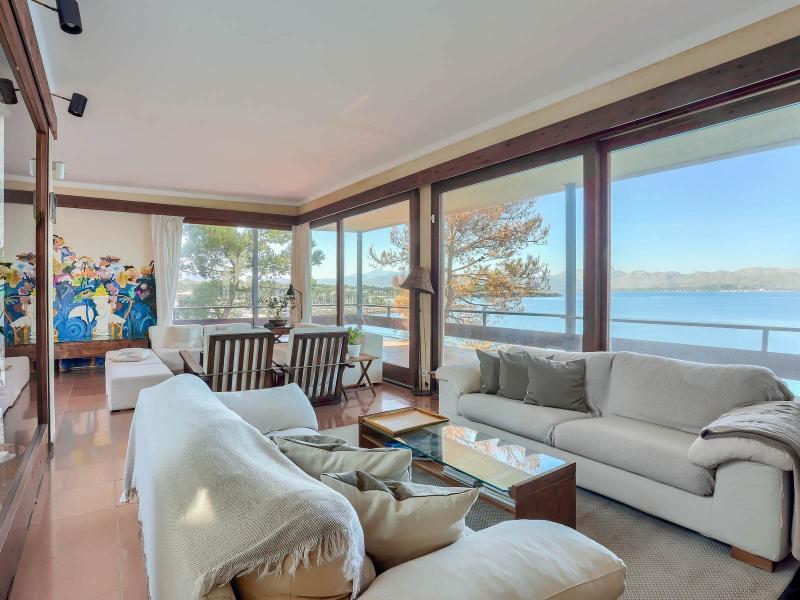 Frontline Luxury Villa for Sale in Bonaire, Mallorca , Alcudia Area 