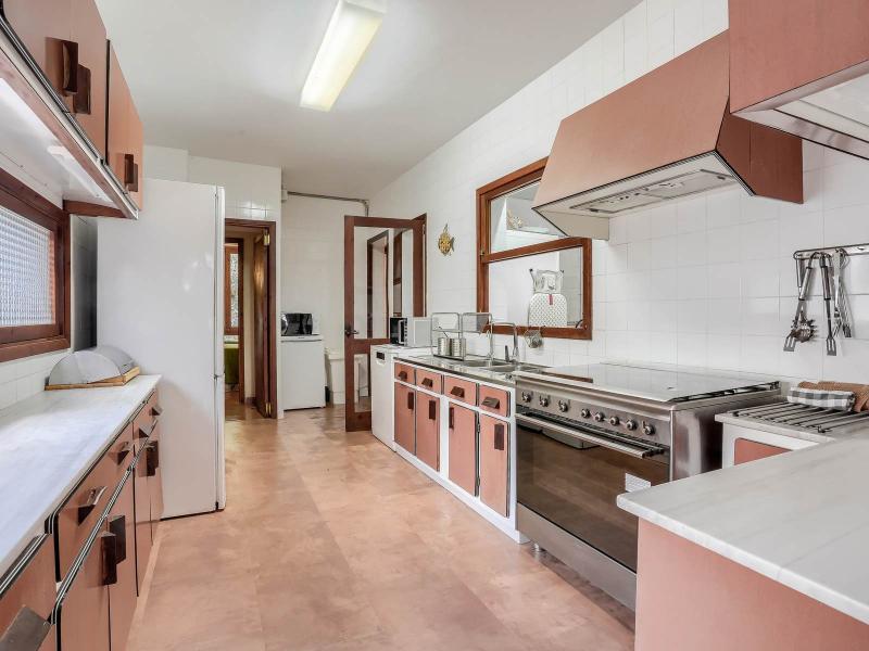 Frontline Luxury Villa for Sale in Bonaire, Mallorca , Alcudia Area 