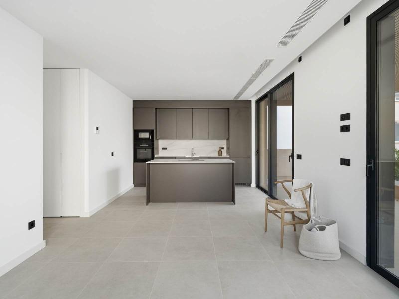 Contemporary Apartment for Sale in Mallorca with Spacious Private Terraces , Palma 