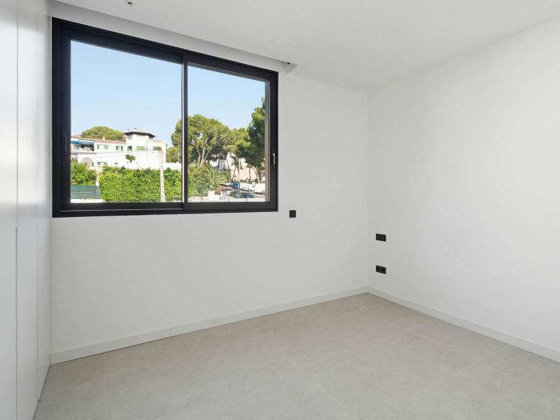 Contemporary Apartment for Sale in Mallorca with Spacious Private Terraces , Palma 