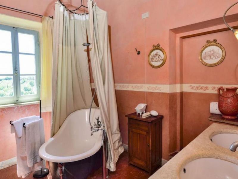 Houses for sale in Siena - Montepulciano , 