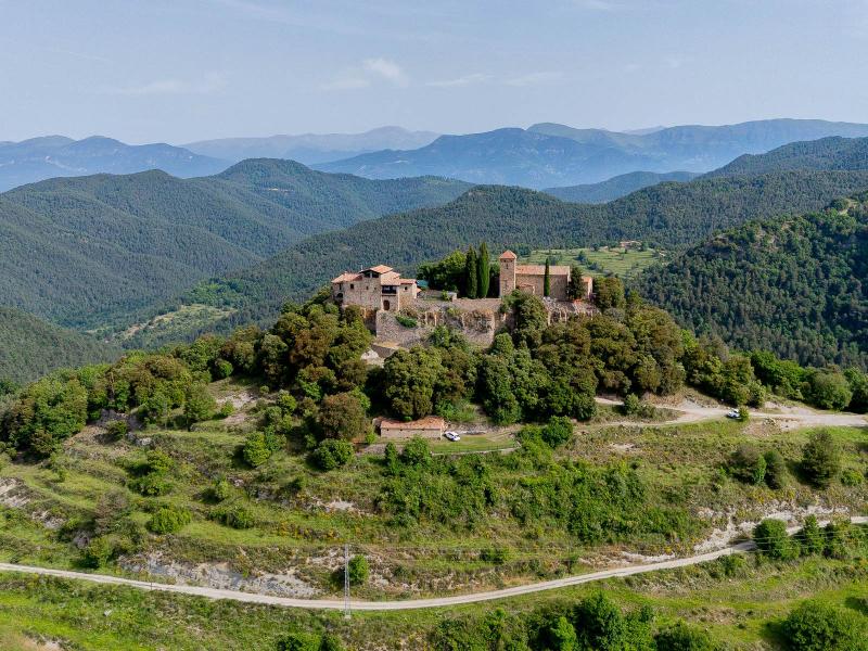 Palace for sale in Santa Maria de Besora , Costa Brava , Girona 