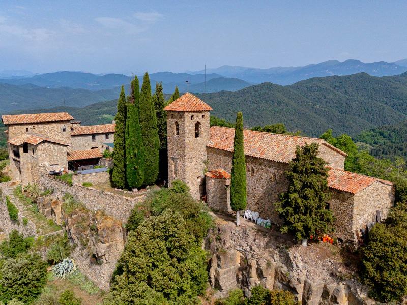 Palace for sale in Santa Maria de Besora , Costa Brava , Girona 