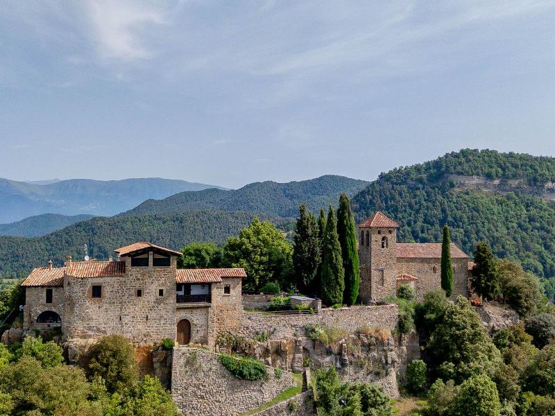 Palace for sale in Santa Maria de Besora , Costa Brava , Girona 