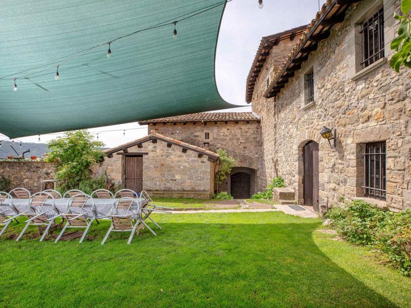 Palace for sale in Santa Maria de Besora , Costa Brava , Girona 
