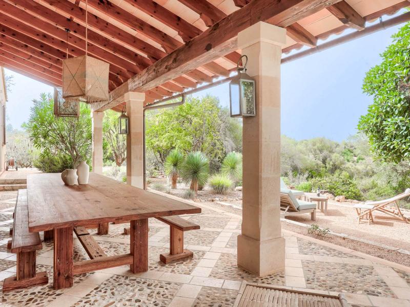 Private Villa with Guest Houses , 