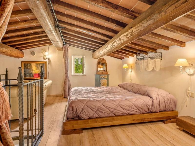 Country House/Farmhouse for sale for sale in Siena - San Quirico d'Orcia , 
