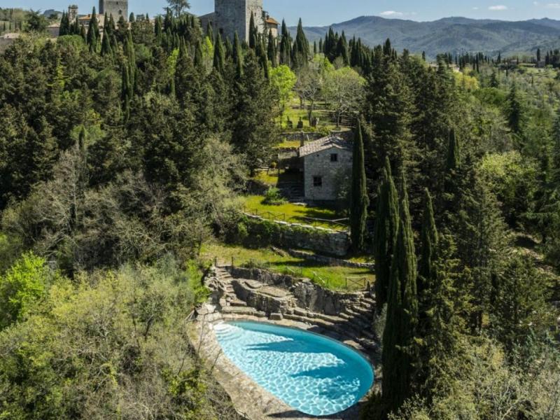 Castle for sale for sale in Siena - Gaiole In Chianti , Tuscany 