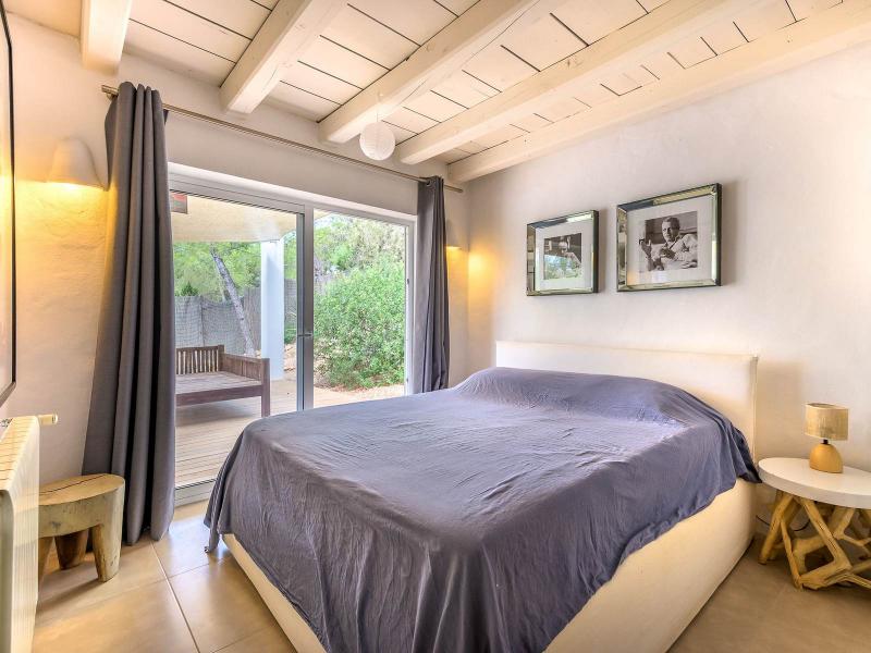 Country House for Sale Between Ibiza Town and San José, Ibiza , Sant Josep de sa Talaia, 