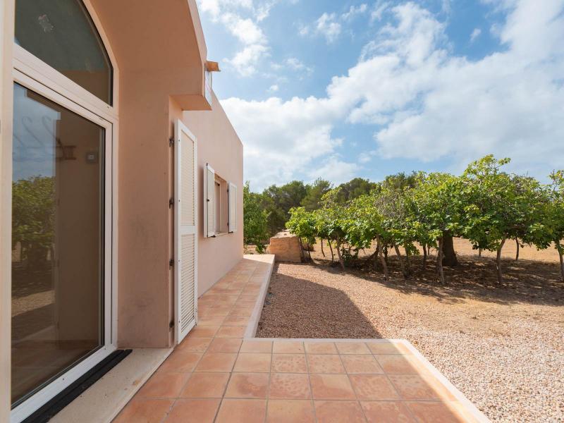 Rustic Luxury House for Sale in Sa Venda de Es Monestir, Formentera , Formentera 