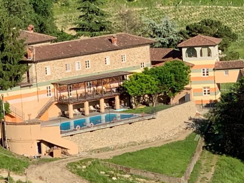 Wineries for sale for sale in Alessandria - Cremolino , 