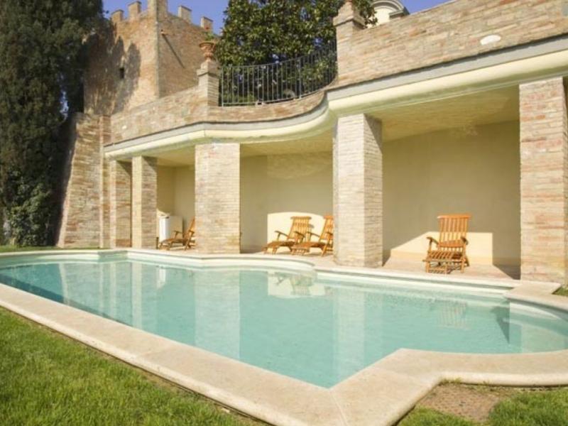Castle for sale for sale in Firenze - Castelfiorentino , 