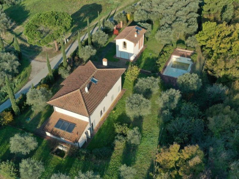 Ancient farmhouse conversion for sale in Pisa - Palaia , Tuscany 
